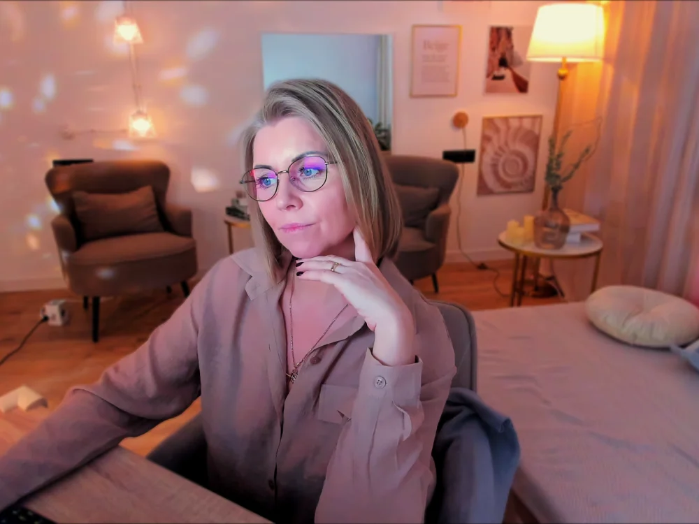 Annie_Light live XXX chat