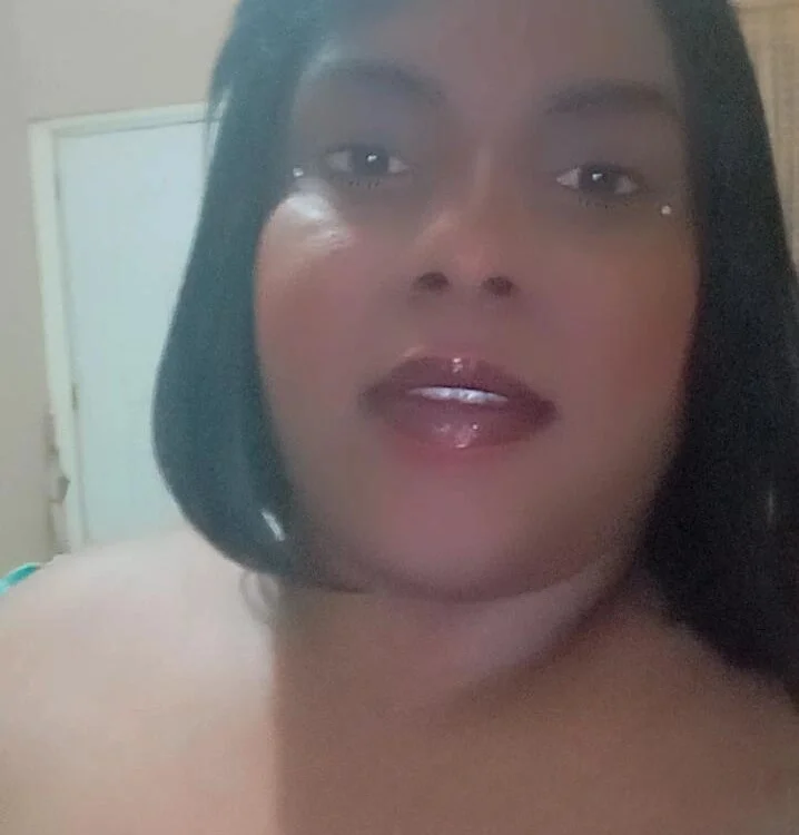 Adarareyna's Offline XXX Chat