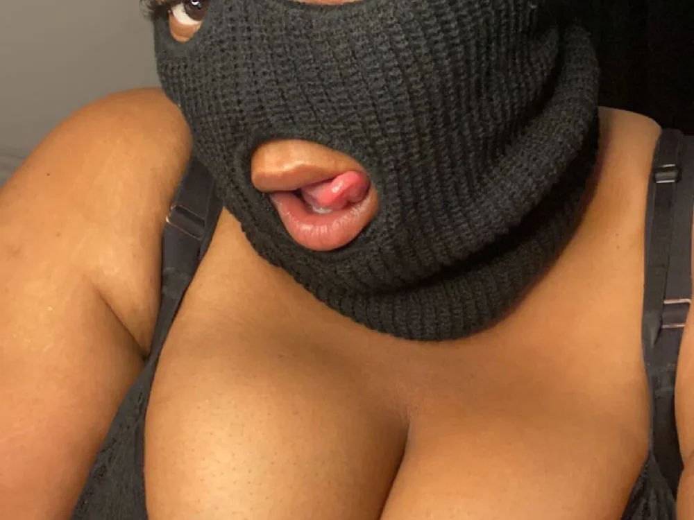 Offline XXX chat Nubian_BBW_Kween