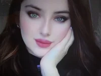 Romayssaa's webcam live show