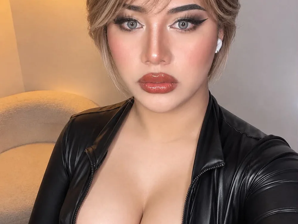 Stelaaaaaa's Offline XXX Chat