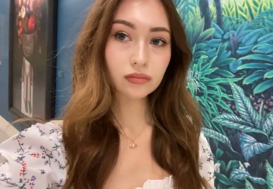 cringemonicaaa offline chatrum