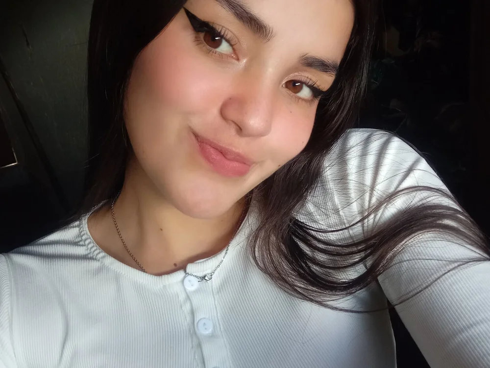 marianajenner's Offline XXX Chat