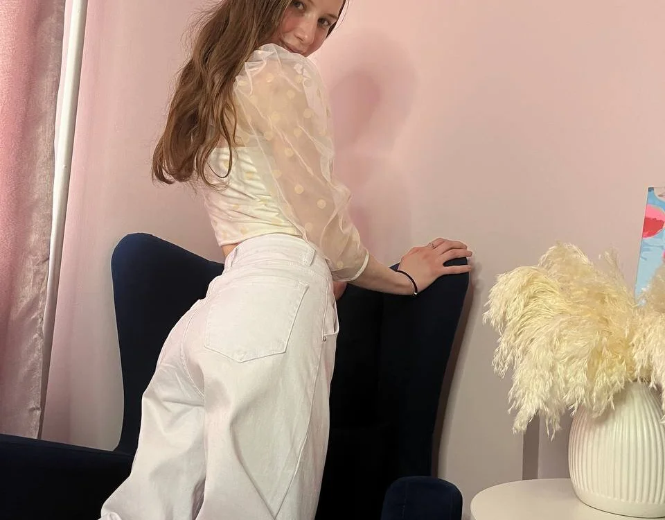 Lisbeth__Salander Offline XXX-Chat