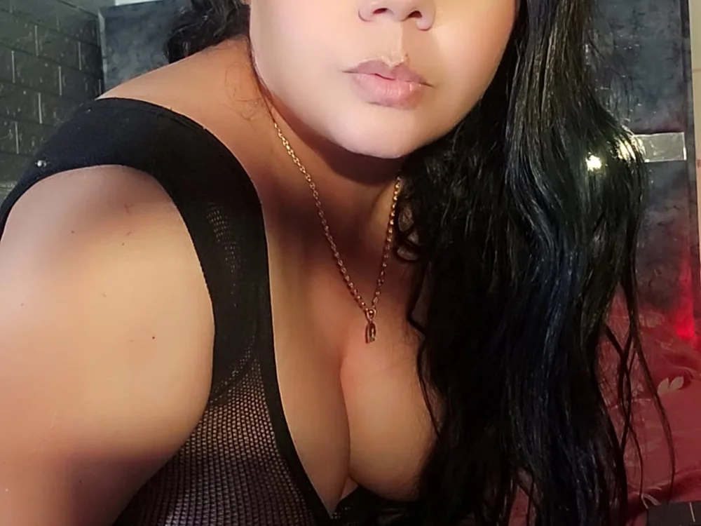 Chat +18 off-line de zandra_milf_