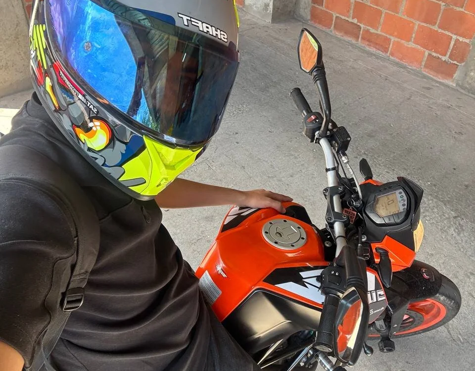 Offline XXX chat connor_lenoxx