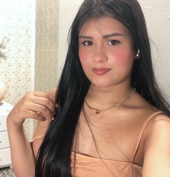 Офлайн-чат XXX Elalove_