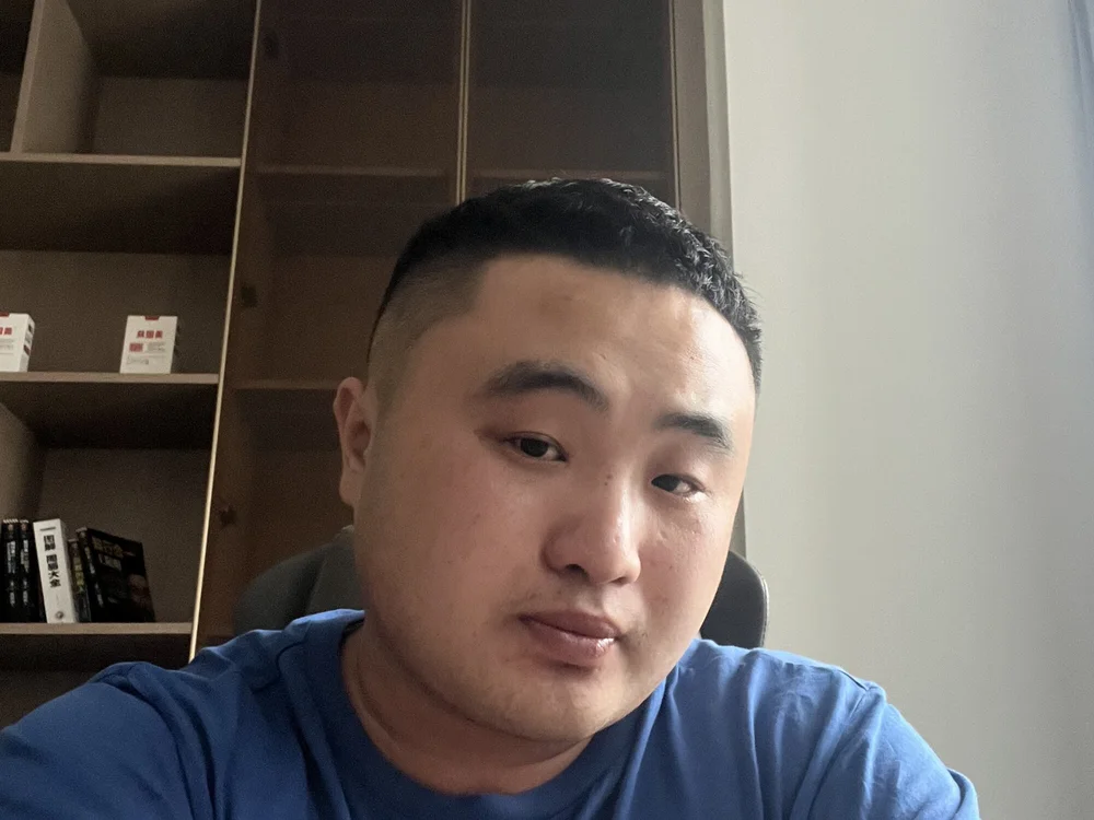 A15731's Offline Chat Room