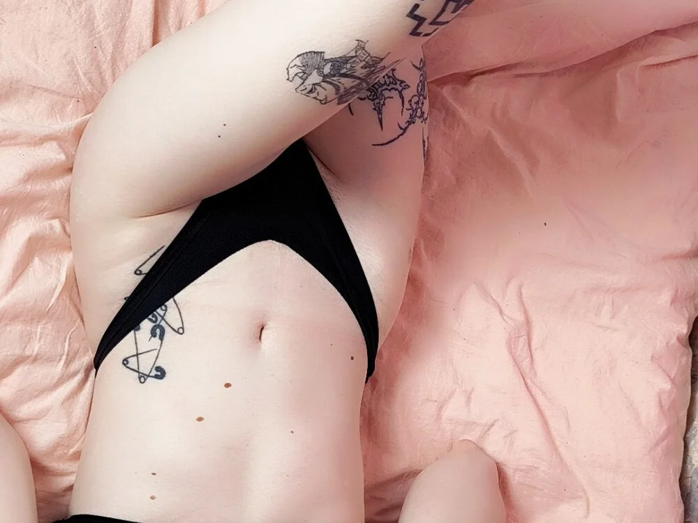 NessaV Chat XXX live