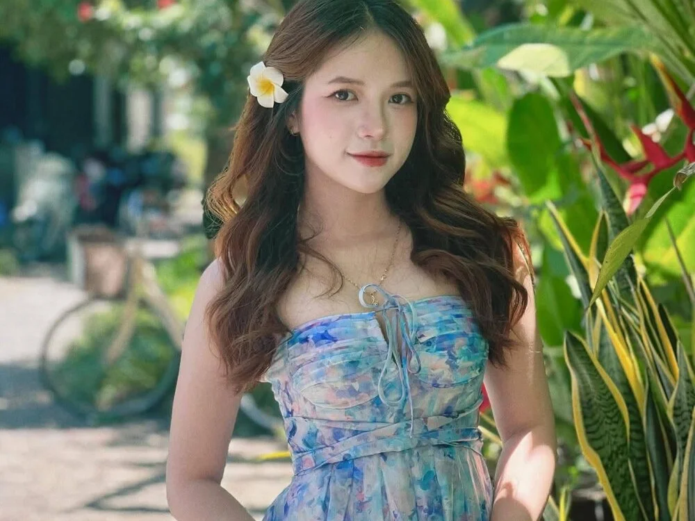 Sembang XXX Luar Talian tiny-alice