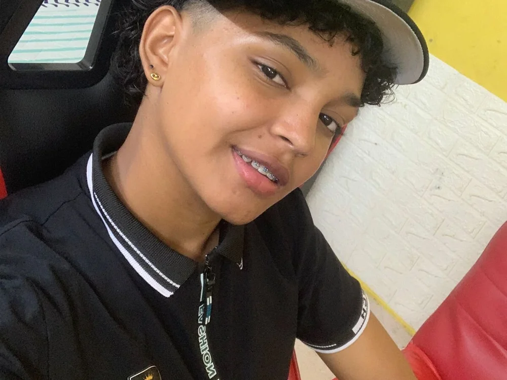 stormi_rouse18's Offline XXX Chat