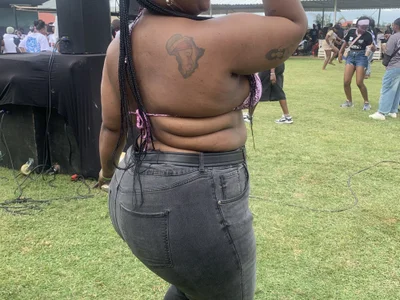Queen-booty - Girl 