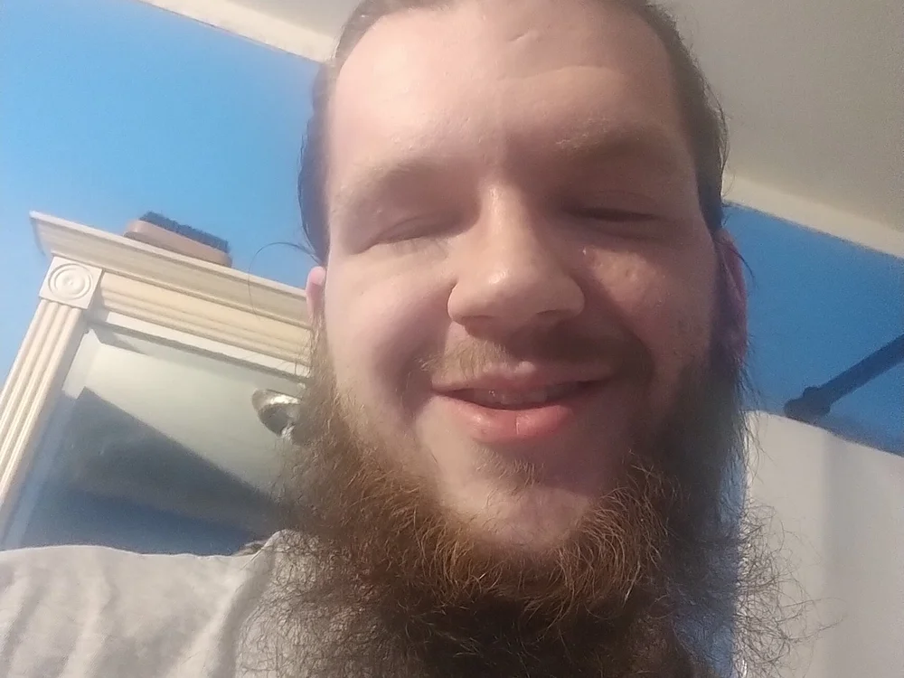 Daddy216Danny's Offline Chat Room