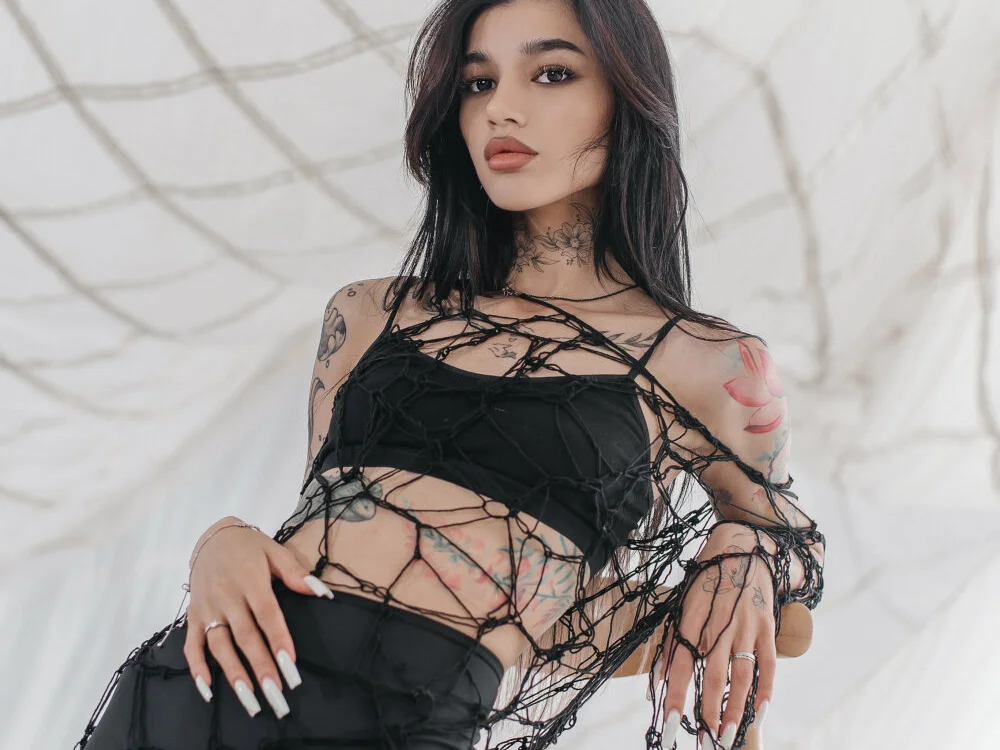 vinkitinkii Offline XXX-chat