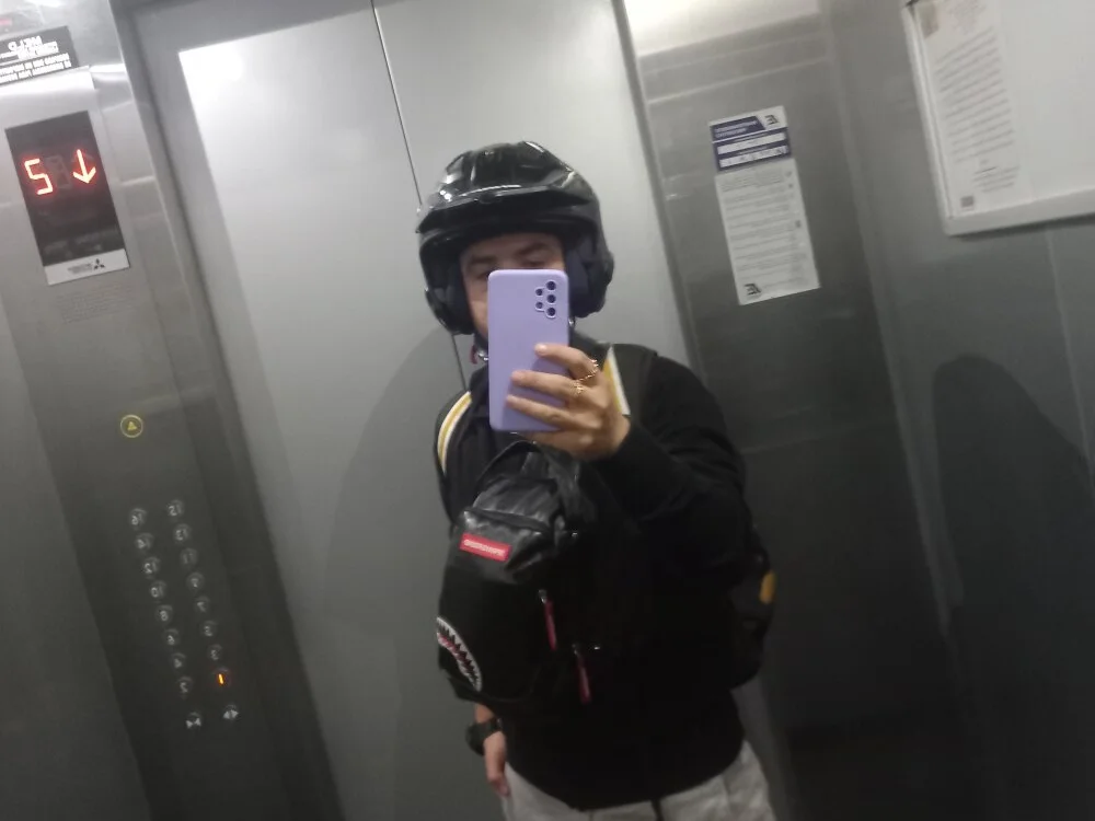 Andriofilit 離線 XXX 聊天