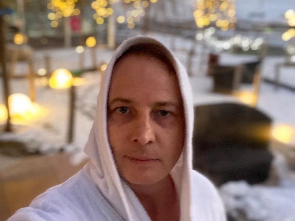 Invest123Marco's Offline Chat Room
