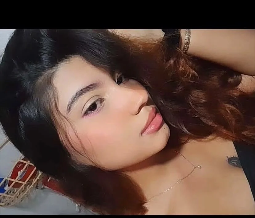celeste_yaiza Offline XXX-chat