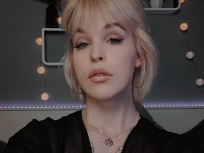 PollyKim - Girl 
