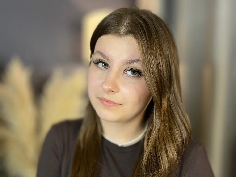 NedaNiss' Offline Chat Room