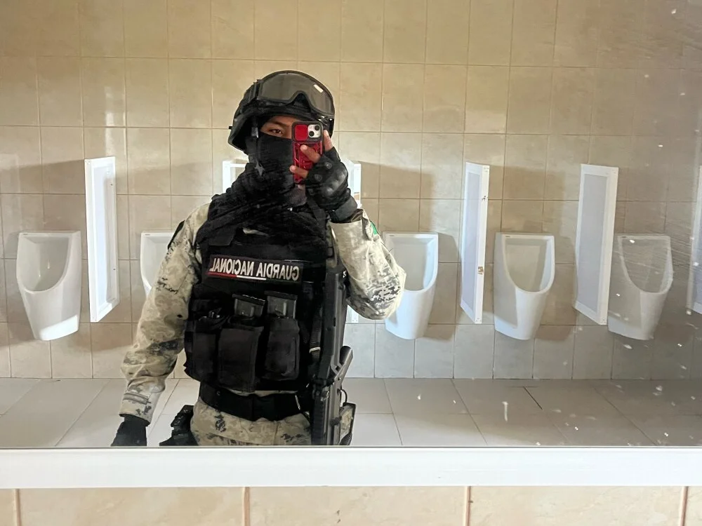 RaulyConsuelo: офлайн-секс-чат