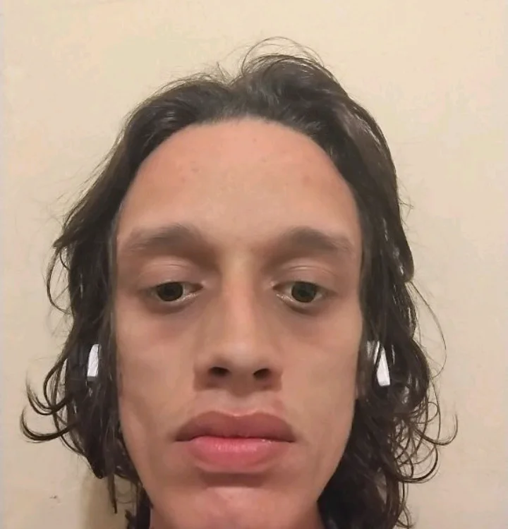Offline chatovací místnost strongdickbi