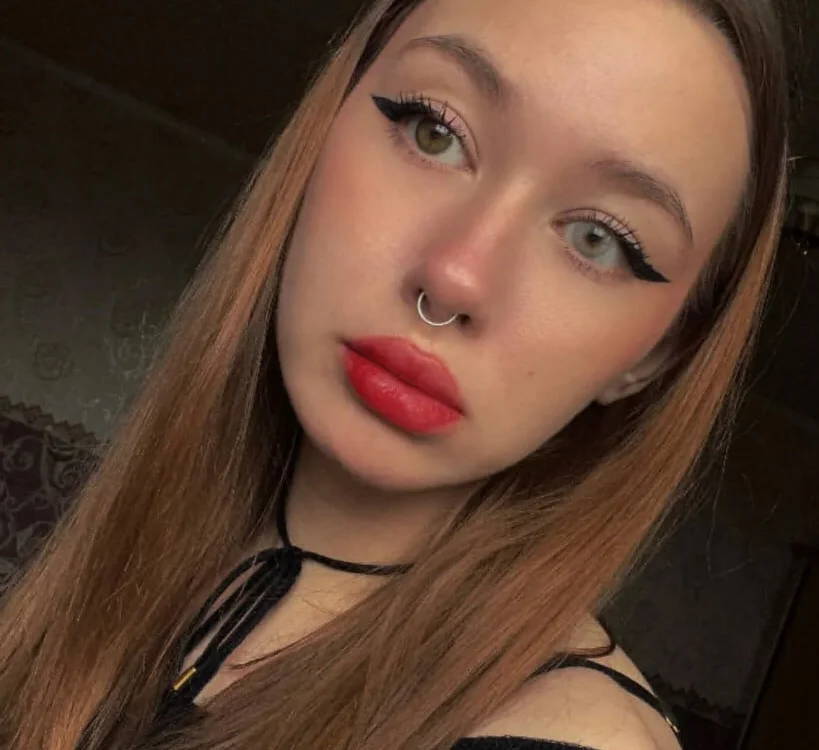Andarna_ Chat XXX offline