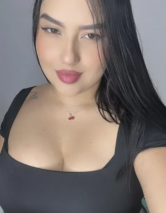 AmaraVelin offline XXX-chat