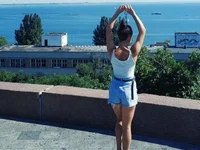 Felliciya's webcam live show