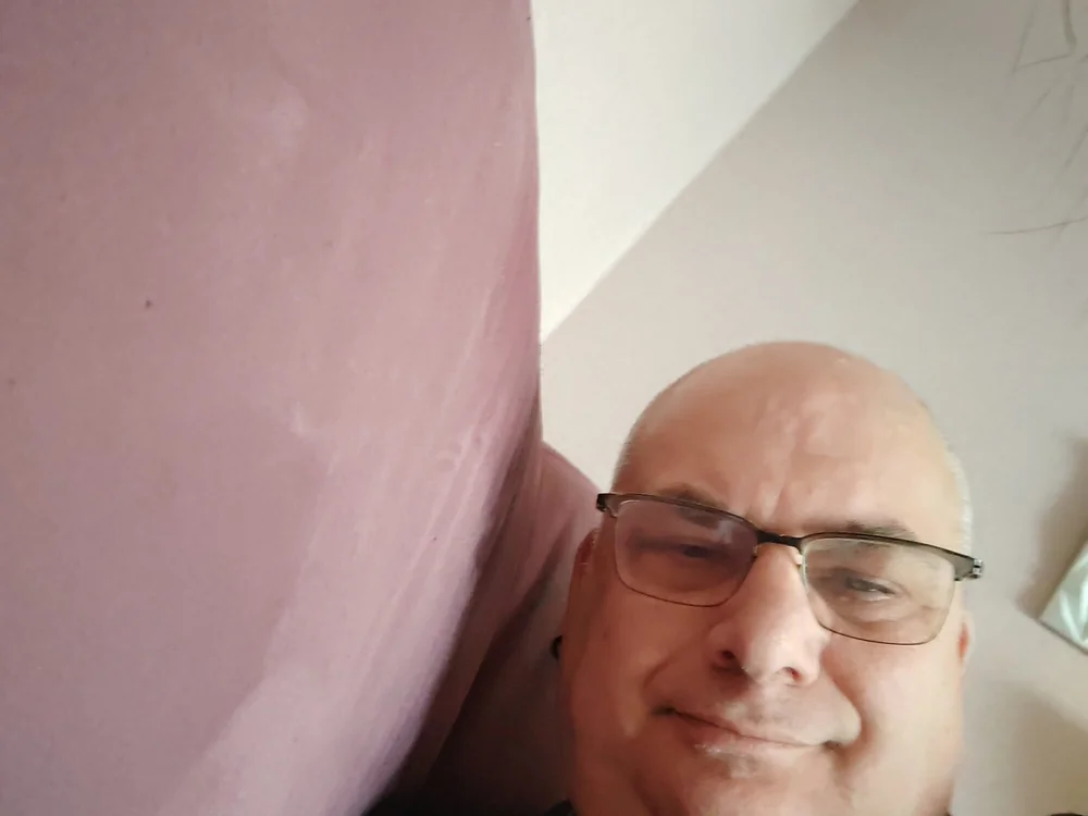 herzopa's Offline Chat Room