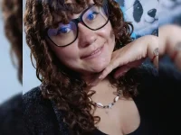 curly_greeneyed's webcam live show