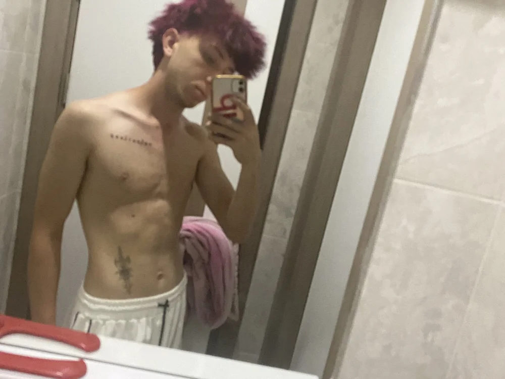 yigitt677's Offline XXX Chat