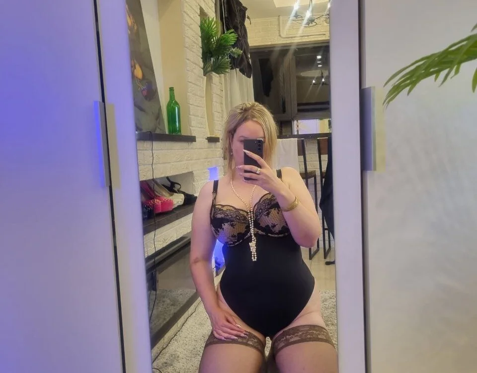 MariemLui's Offline XXX Chat
