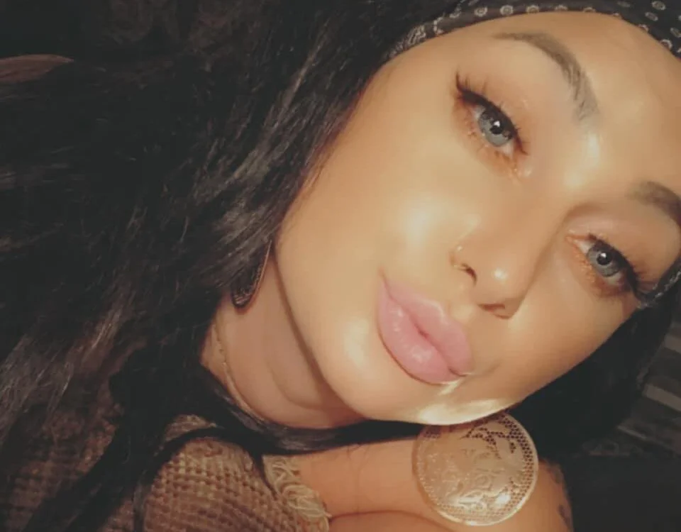 Offline chatovací místnost tattedfreak420