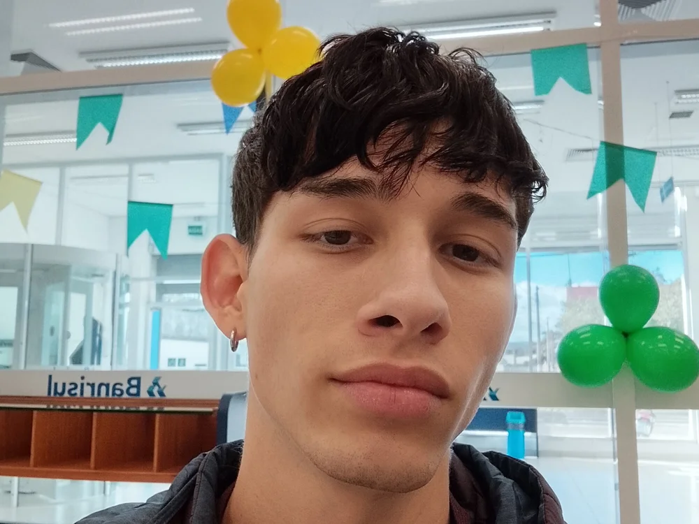Yanxyz offline XXX-chat