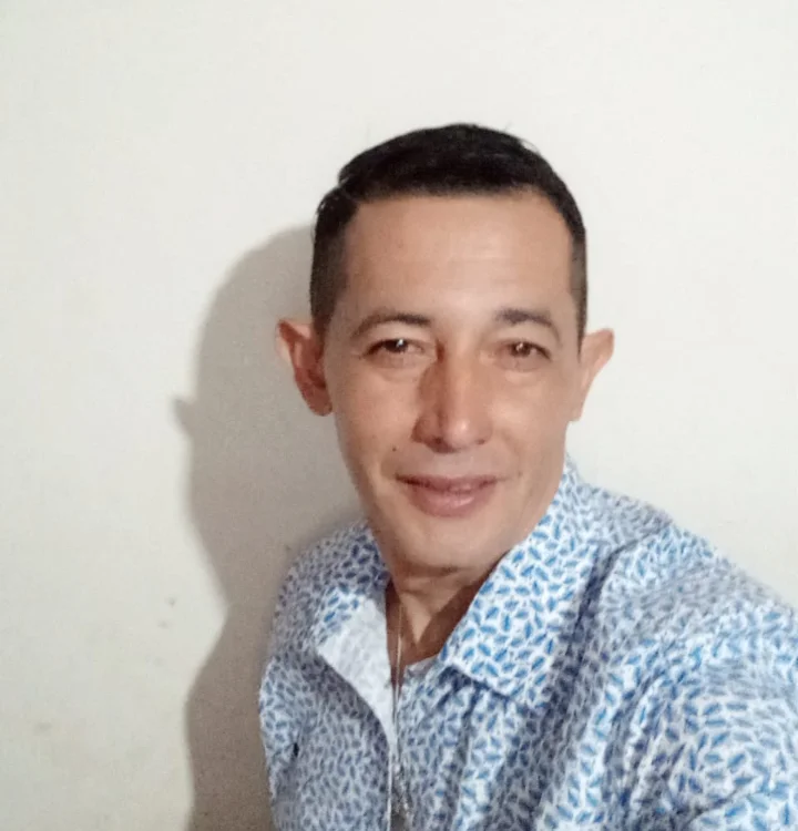 Pirata090586 Offline XXX-Chat