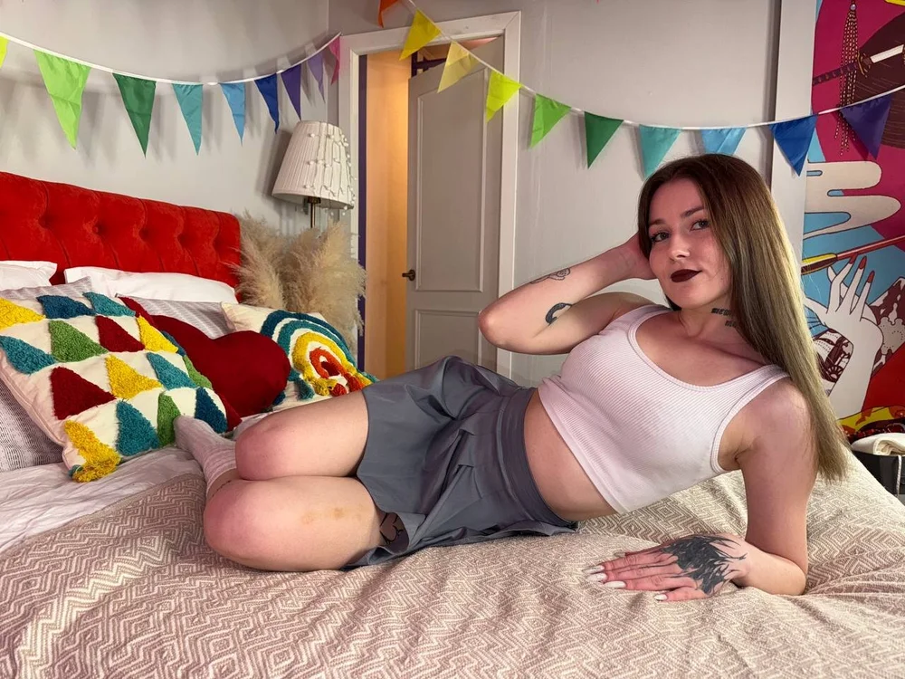 Elishakiss' Offline XXX Chat