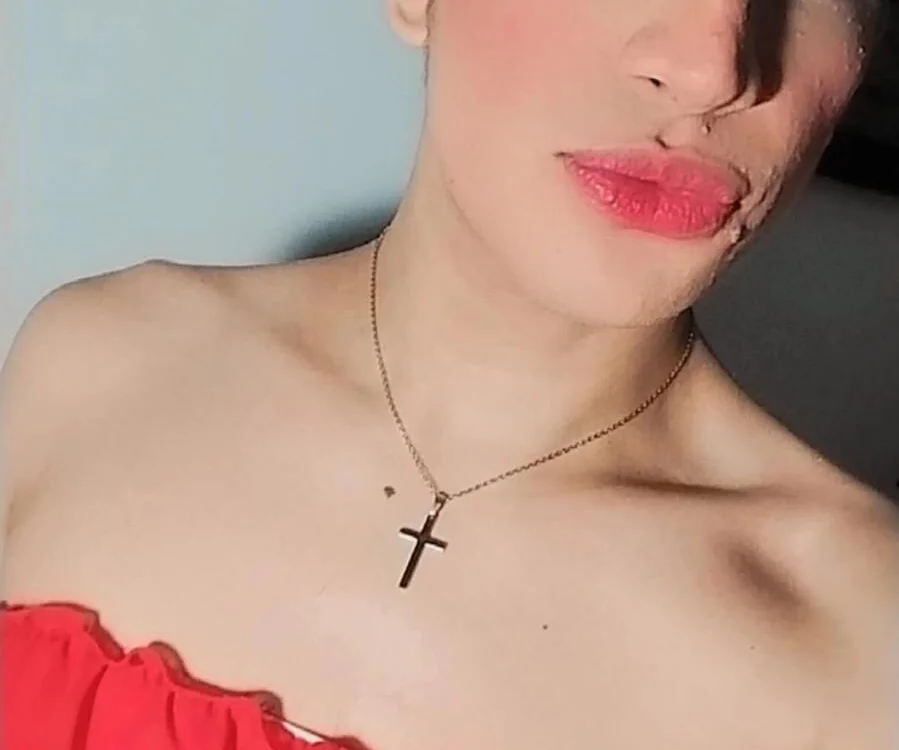 غرفة دردشة Rose_cass دون اتصال