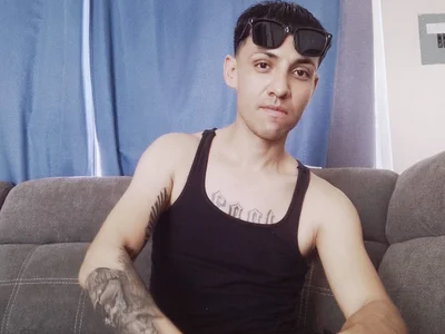 AlFONSO213Fuck Male Masturbation Live Webcam Strip