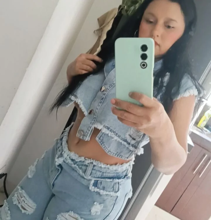 Chat XXX offline de Anna_Lovely_