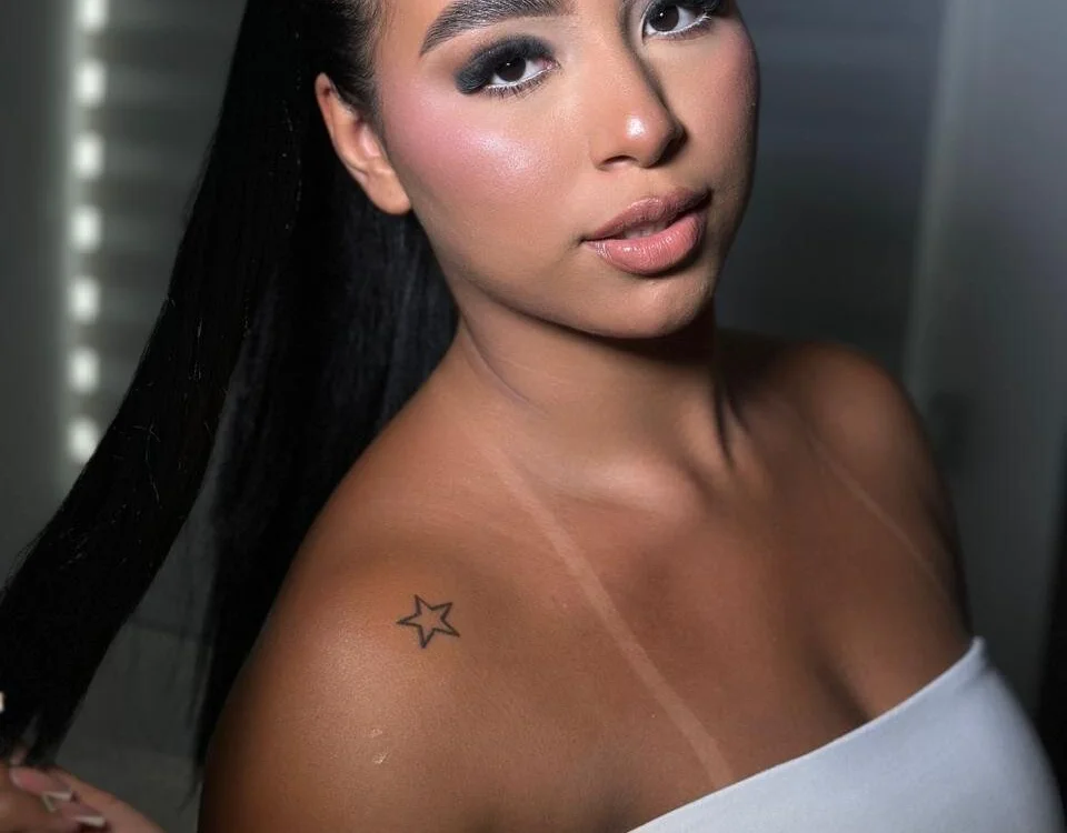 queenie_staar: офлайн-секс-чат