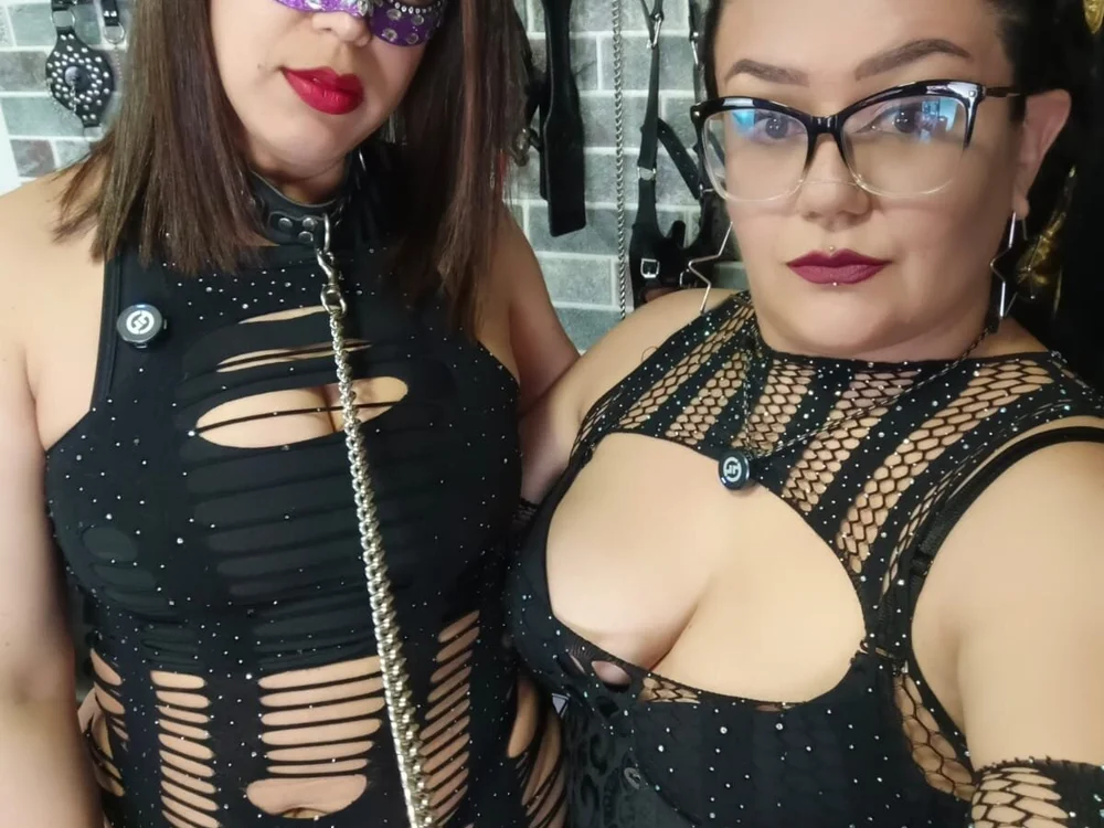 Офлайн-чат XXX Kinkster_Jade