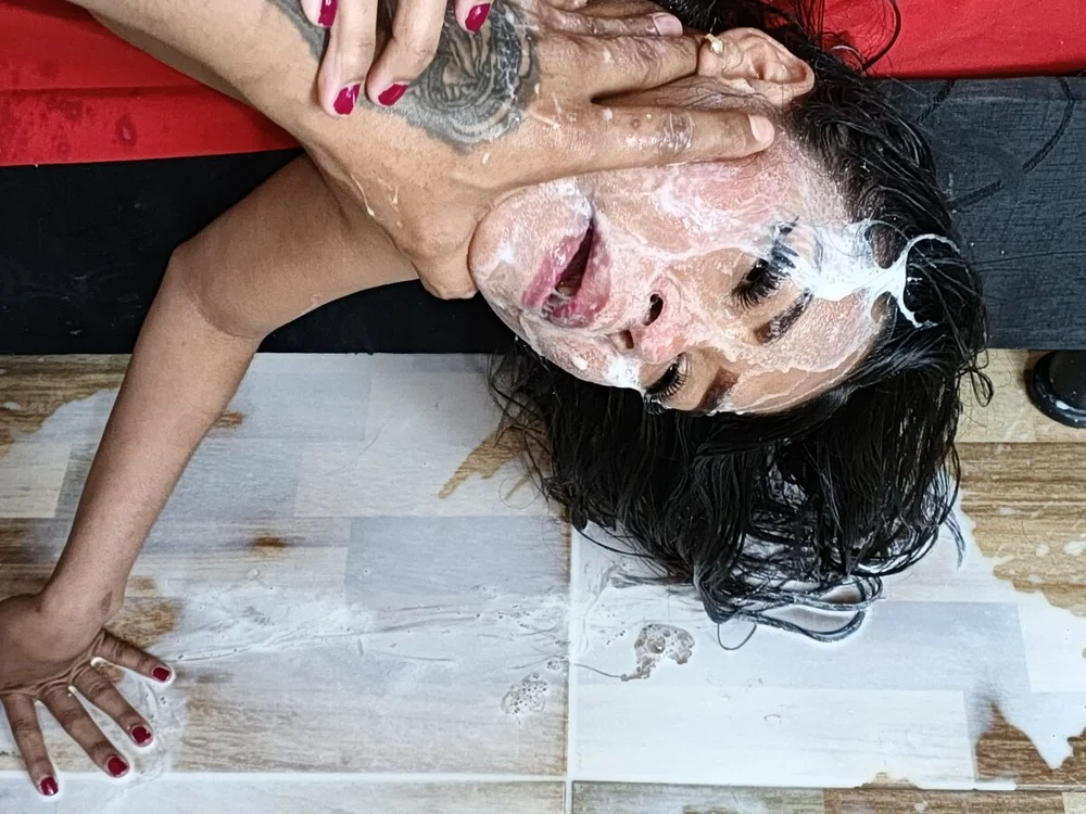 big--boss Offline XXX Chat