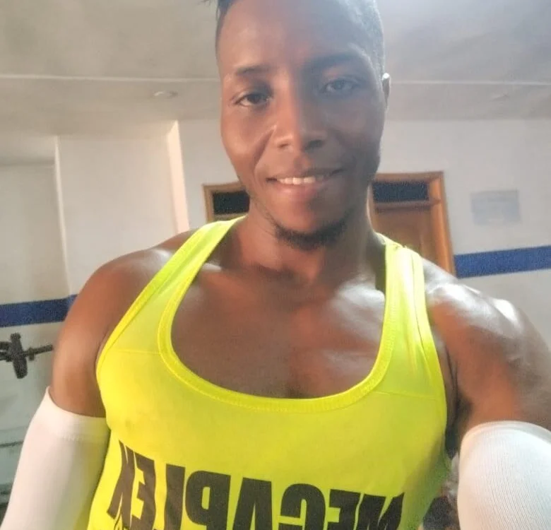 bigcock_latin1のオフラインXXXチャット