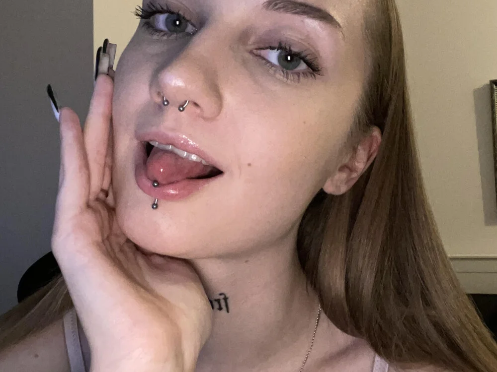 Офлайн-чат XXX AlexaTease