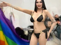 Model Queen_Giamoor69
