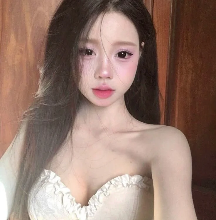 Lysa_cutee's most recent online preview