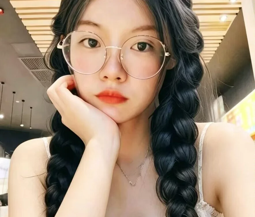 vvvan2026 Chat XXX offline