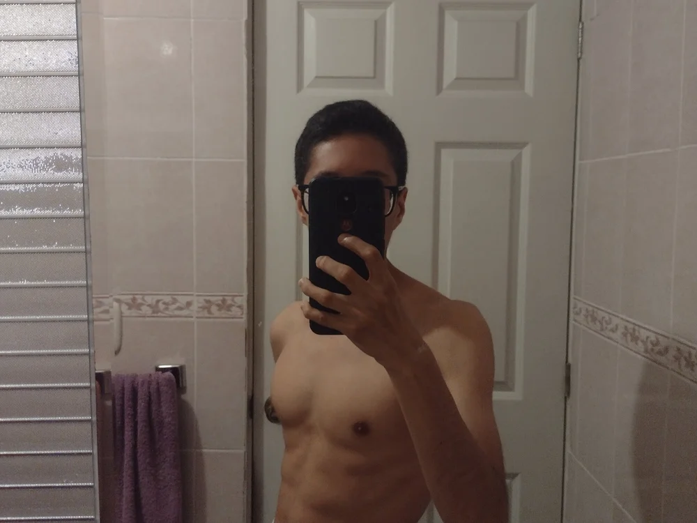 Lazito2104's Offline XXX Chat