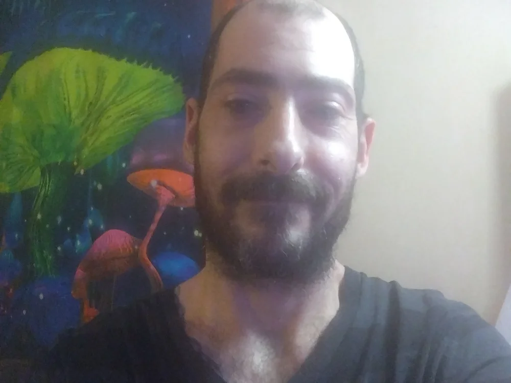 RichardB420: офлайн-секс-чат