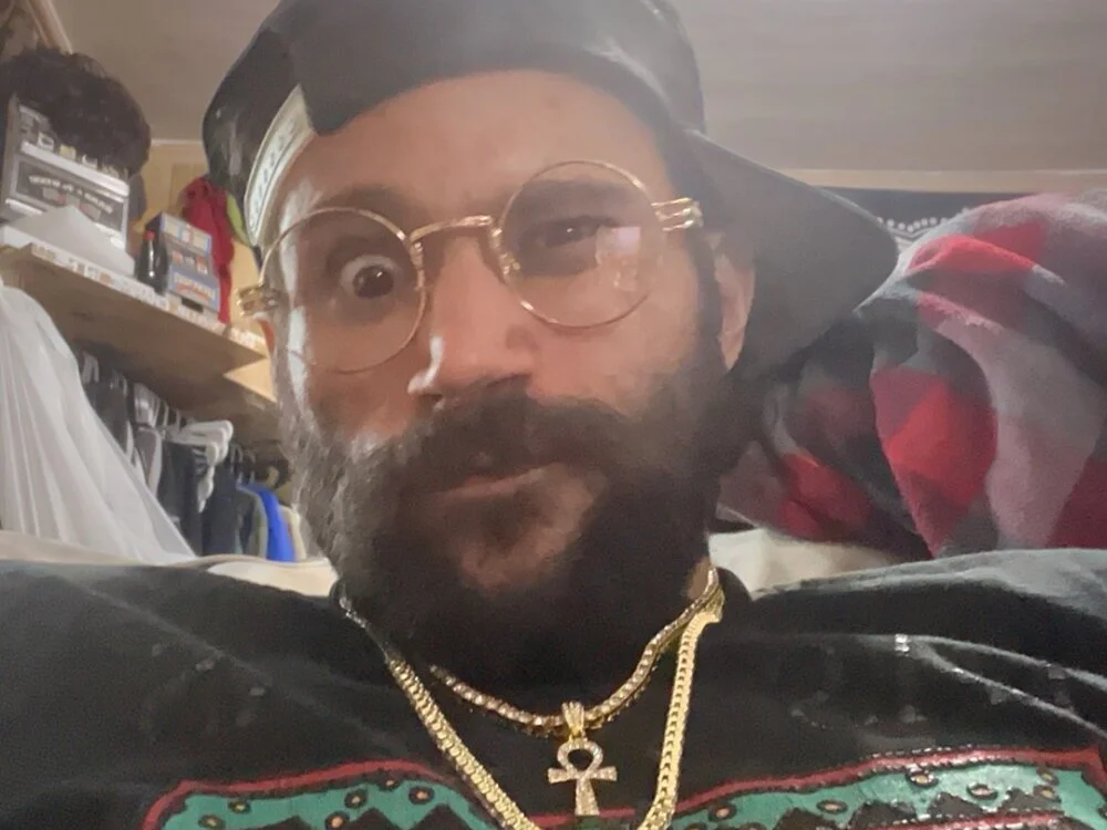 DrizzleMAN4187's Offline XXX Chat